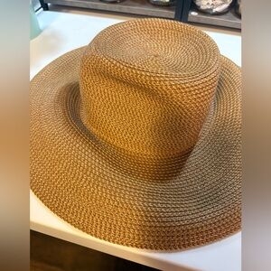 Eric javits Hampton hat